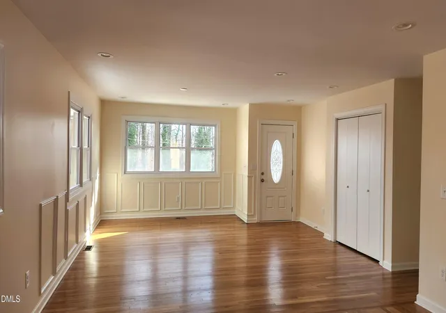 Photo 3 of Single family home for sale at 910 Ruby St, Durham, NC 27704 | MLS# 10147078 | Listing updated on 2026-07-18