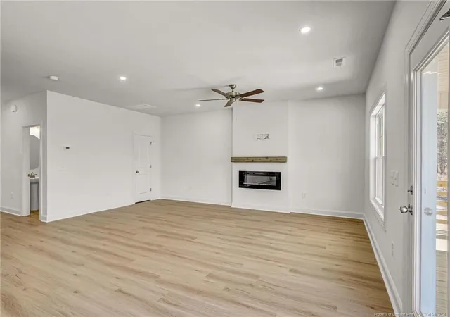 Photo 5 of Single family home for sale at 279 Travelers Way, Lillington, NC 27546 | MLS# 757510 | Listing updated on 2026-09-01
