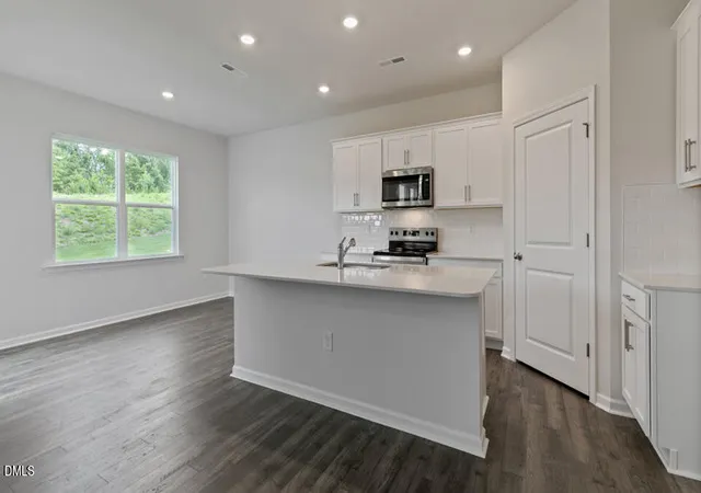3rd image of 250 Chapel St, Fuquay Varina, NC 27526 | MLS# 10147254