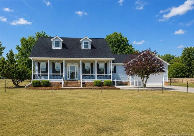 Homes for sale in Whiteville, NC | 2001 Old Lumberton Rd, Whiteville, NC 28472 | MLS# 757610