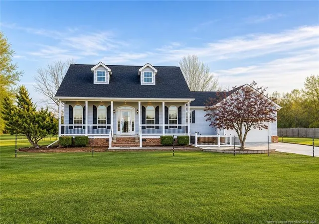 2nd image of 2001 Old Lumberton Rd, Whiteville, NC 28472 | MLS# 757610