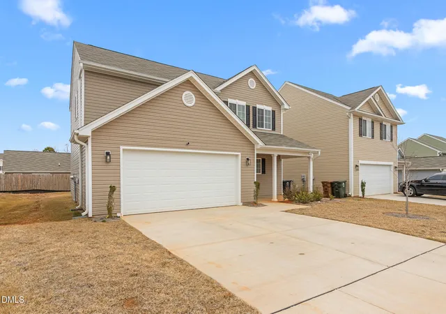 3rd image of 3907 Arcola Wy, Greensboro, NC 27405 | MLS# 10147420