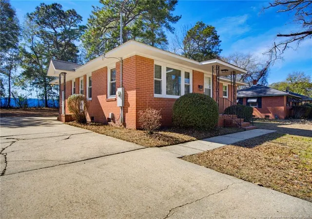 Photo 3 of Single family home for sale at 1849 Broadell Dr, Fayetteville, NC 28301 | MLS# 757581 | Listing updated on 2026-10-03
