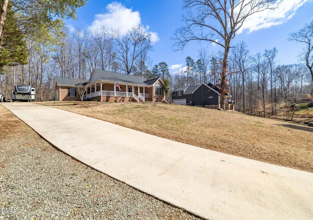 Homes for sale in Haw River, NC | 2329 Millbrook Dr, Haw River, NC 27258 | MLS# 10147436