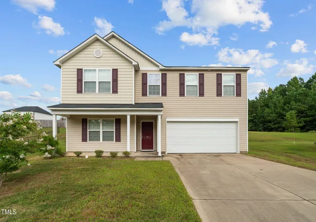 Photo 1 of Single family home for sale at 16 Summerwood Ln, Lillington, NC 27546 | MLS# 10153630 | Listing updated on 2026-07-18