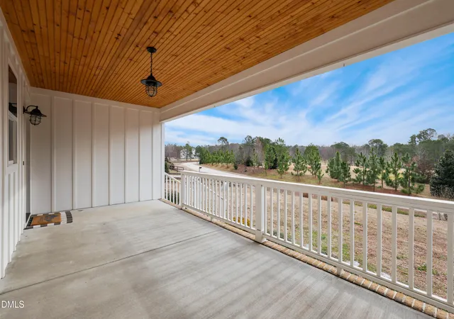Photo 3 of Single Family Residence at 100 Shartree Farms Ln, Louisburg, NC 27549 | MLS# 10147697 | | Sold on 2026-06-29