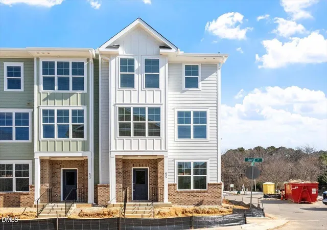 Photo 2 of Townhouse at 635 Sawcut Ln, Apex, NC 27502 | MLS# 10147907 | | Sold on 2026-05-22