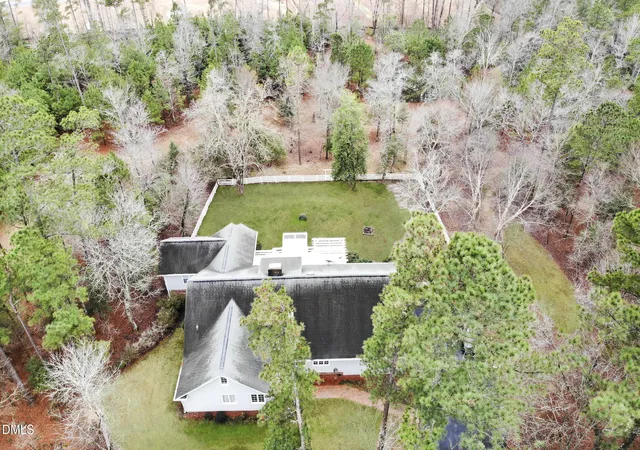 26th image of 2215 Southern Rd, Sanford, NC 27330 | MLS# 10148391