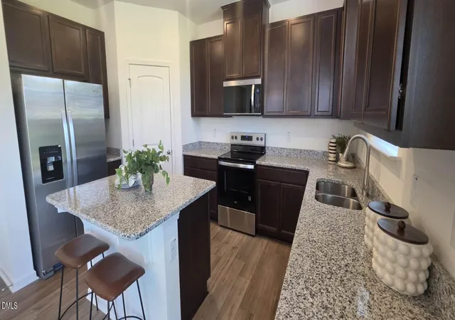 Photo 2 of Single family home for sale at 80 Spy Glass Dr, Fuquay Varina, NC 27526 | MLS# 10147862 | Listing updated on 2026-09-21