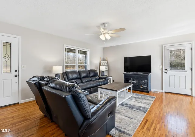 5th image of 525 W Edwards St, Princeton, NC 27569 | MLS# 10148085
