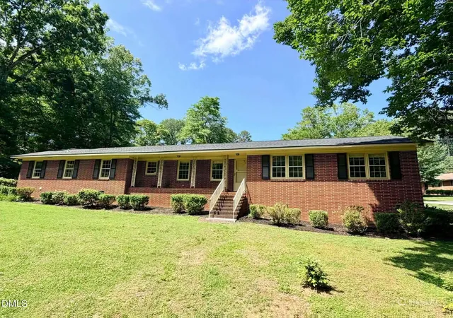 2nd image of 2008 Brookrun Rd, Henderson, NC 27536 | MLS# 10153138