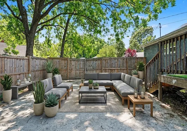 5th image of 501 Apple St, Burlington, NC 27217 | MLS# 10148447