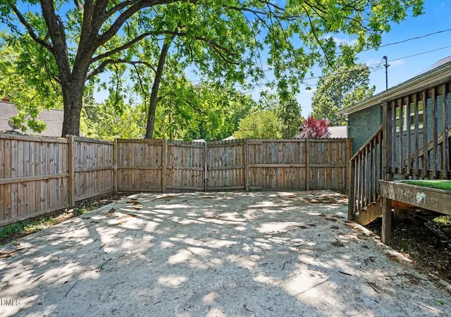 Homes for sale in Burlington, NC | 501 Apple St, Burlington, NC 27217 | MLS# 10148447