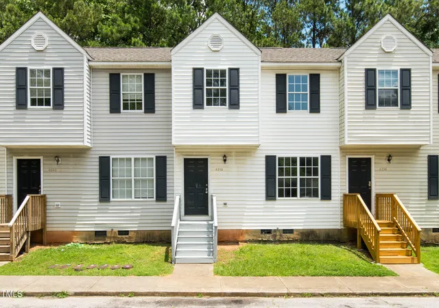 Photo 2 of Townhouse for sale at 4258 Kaplan Dr, Raleigh, NC 27606 | MLS# 10148044 | Listing updated on 2026-07-18