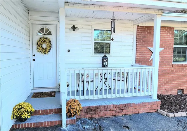 Photo 3 of Single family home for sale at 1911 Wendover Dr, Fayetteville, NC 28304 | MLS# 757745 | Listing updated on 2026-10-01