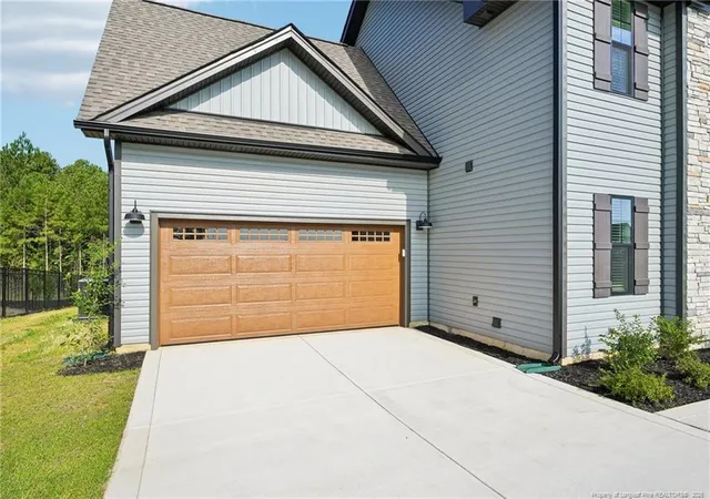 Photo 3 of Single family home for sale at 135 Myrtle Oak Dr, Cameron, NC 28326 | MLS# 757783 | Listing updated on 2026-09-18