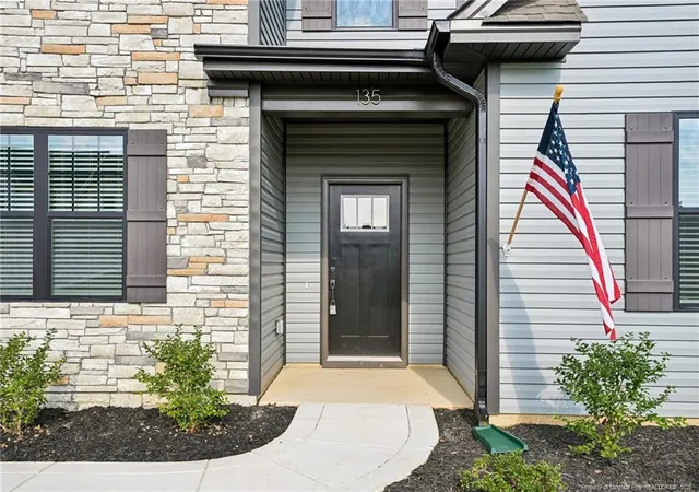 Photo 3 of Single family home for sale at 135 Myrtle Oak Dr, Cameron, NC 28326 | MLS# 757783 | Listing updated on 2026-09-18