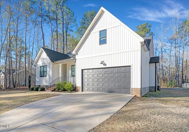 Homes for sale in Louisburg, NC | 104 Shawnee Dr, Louisburg, NC 27549 | MLS# 10148532