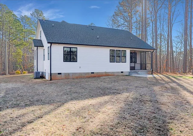Photo 4 of Sale Pending at 104 Shawnee Dr, Louisburg, NC 27549 | MLS# 10148532 | Listing updated on 2026-07-18