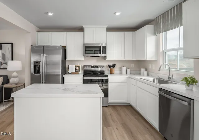 5th image of 565 Wheatland Country Rd, Raleigh, NC 27603 | MLS# 10148471