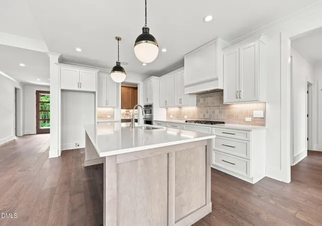 Photo 4 of Single family home for sale at 4805 Hopkins Glen Way, Zebulon, NC 27597 | MLS# 10148964 | Listing updated on 2026-08-31