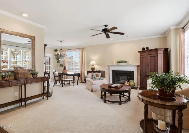Photo 4 of Sale Pending at 300 Nottinghill Walk, Apex, NC 27502 | MLS# 10149189 | Listing updated on 2026-07-18