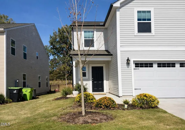 1st image of 656 Bent Willow Dr, Clayton, NC 27527 | MLS# 10150467