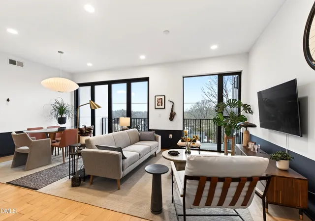 4th image of 523 S W St, Raleigh, NC 27601