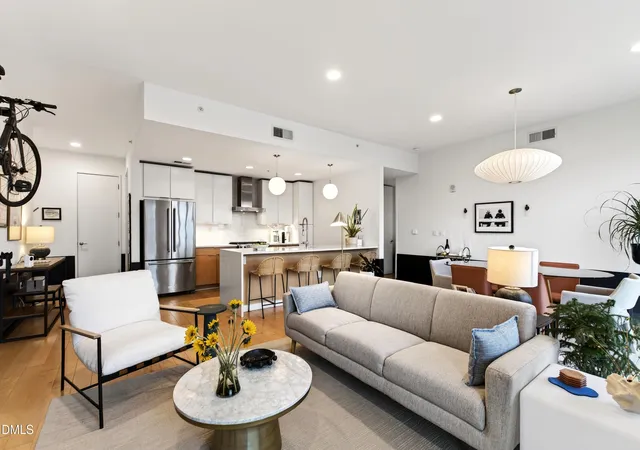 5th image of 523 S W St, Raleigh, NC 27601