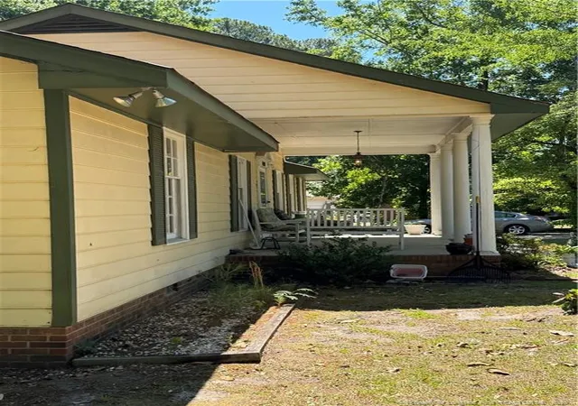 Photo 3 of Single family home for sale at 408 Old Farm Rd, Raeford, NC 28376 | MLS# 757635 | Listing updated on 2026-08-18