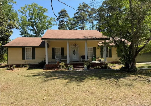 Photo 5 of Single family home for sale at 408 Old Farm Rd, Raeford, NC 28376 | MLS# 757635 | Listing updated on 2026-08-18
