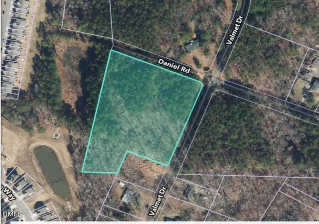 Photo 1 of Land for sale at 913 Valmet Dr, Durham, NC 27703 | MLS# 10149670 | Listing updated on 2026-07-28