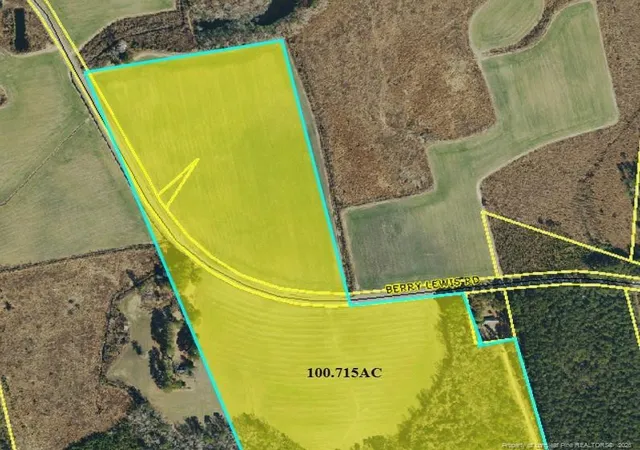 Homes for sale in Bladenboro, NC | 4754 Berry Lewis Rd, Bladenboro, NC 28320 | MLS# 758075