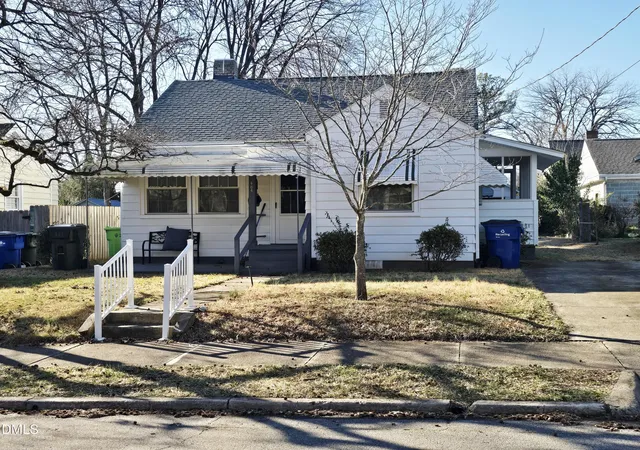 3rd image of 404 Bickett Blvd, Raleigh, NC 27608 | MLS# 10149698