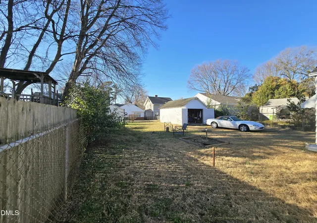 5th image of 404 Bickett Blvd, Raleigh, NC 27608 | MLS# 10149698
