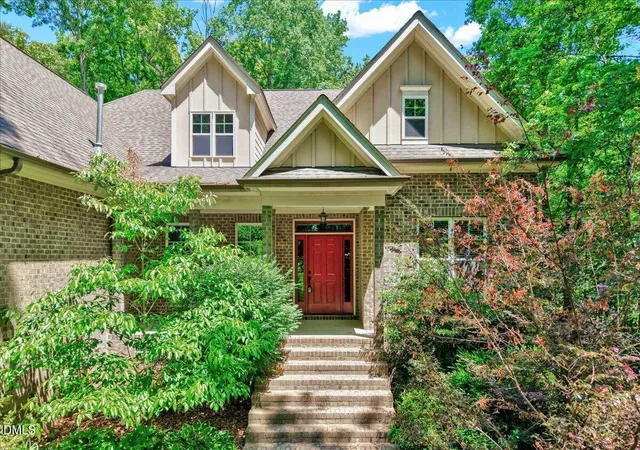 Photo 2 of Single family home for sale at 121 Freedom Trl, Chapel Hill, NC 27516 | MLS# 10149365 | Listing updated on 2026-08-26