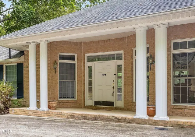 4th image of 275 Lake Pt, Sanford, NC 27332 | MLS# 10149358