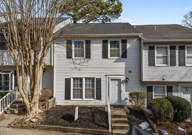 1st image of 7 Durbin Pl, Durham, NC 27705 | MLS# 10149480
