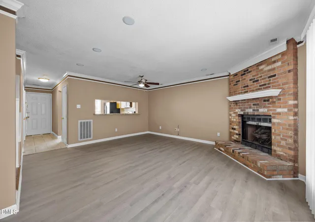 4th image of 7 Durbin Pl, Durham, NC 27705 | MLS# 10149480