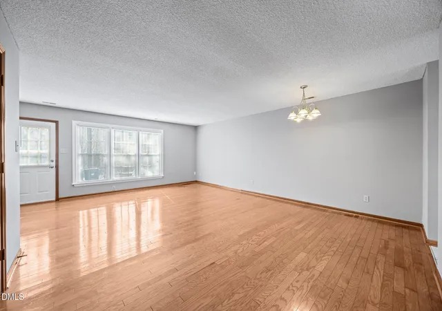 4th image of 36 Georgetown Ct, Durham, NC 27705 | MLS# 10149483