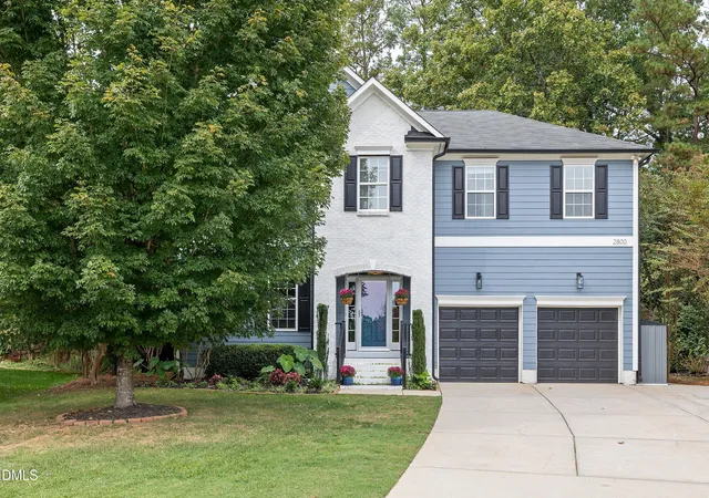Photo 2 of Single family home for sale at 2800 Carriage Meadows Dr, Wake Forest, NC 27587 | MLS# 10153117 | Listing updated on 2026-09-28
