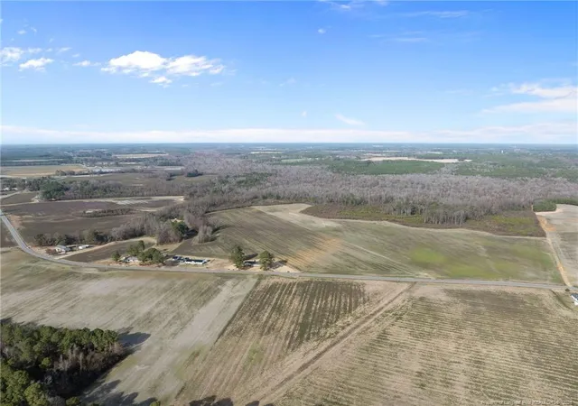 5th image of 2876 Dunn Rd, Roseboro, NC 28382 | MLS# 757733