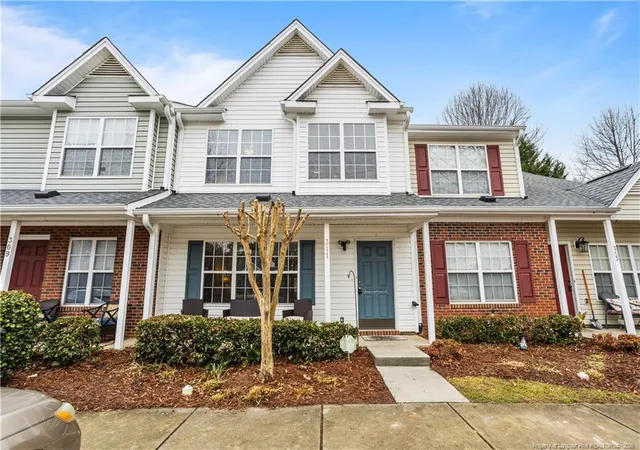 2nd image of 311 Bridford Dr, Greensboro, NC 27407 | MLS# 758148