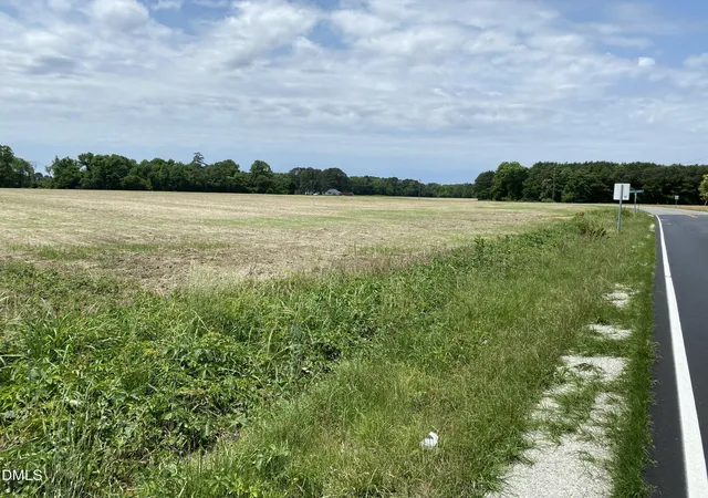 Photo 3 of Sale Pending at 2208 Jonesboro Rd, Dunn, NC 28334 | MLS# 10149666 | Listing updated on 2026-07-18