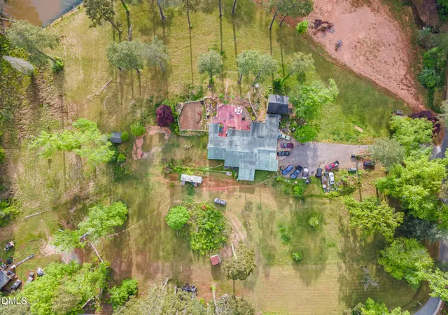 Photo 3 of Sale Pending at 8001 Caddy Rd, Raleigh, NC 27603 | MLS# 10149652 | Listing updated on 2026-10-01