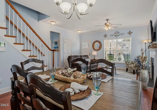2nd image of 3818 Heritage Spring Cir, Wake Forest, NC 27587 | MLS# 10160087