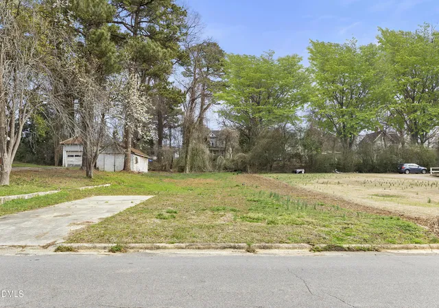 Homes for sale in Sanford, NC | 0 Greensboro Ave, Sanford, NC 27330 | MLS# 10150162