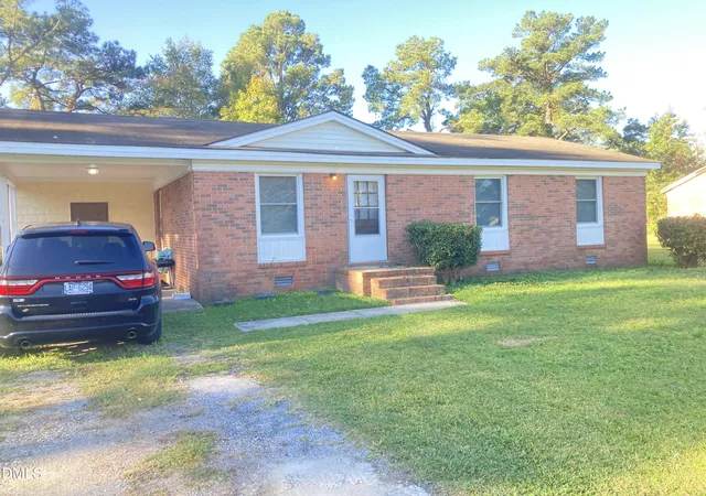 2nd image of 1405 Mockingbird Ln, New Bern, NC 28562 | MLS# 10150684