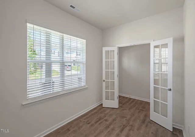 4th image of 61 Hanging Elm Ln, Fuquay Varina, NC 27526 | MLS# 10150019