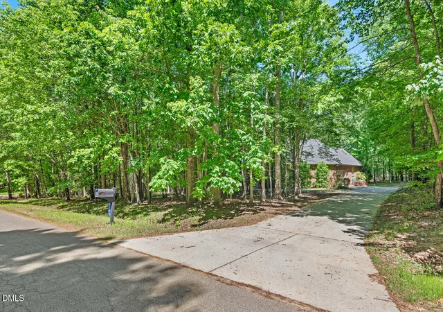 Photo 3 of Single Family Residence at 5524 Jomali Dr, Durham, NC 27705 | MLS# 10158994 | | Sold on 2026-06-25